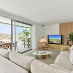 Kaiman 41 By Villagrancanaria