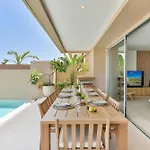 Kaiman 41 By Villagrancanaria *