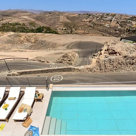 Kaiman 41 By Villagrancanaria